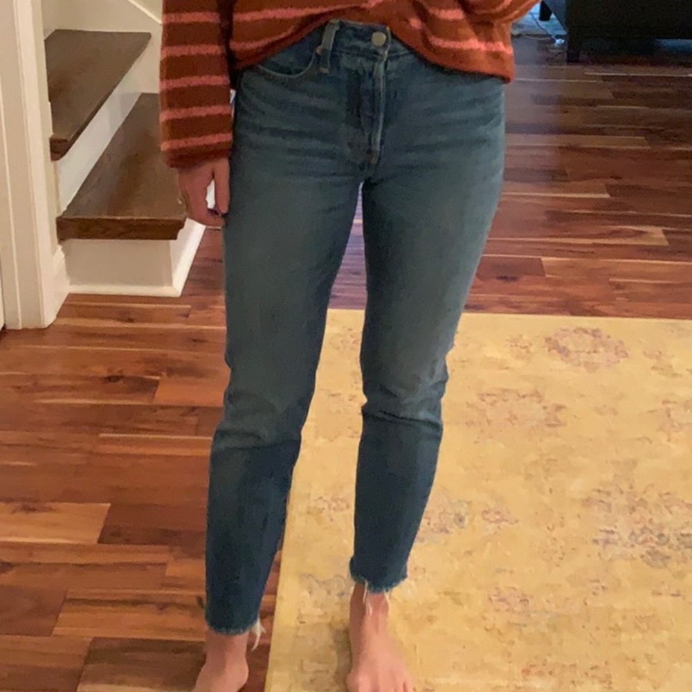 Levi’s cropped straight leg